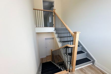 For Lease - 760 Hoskin Avenue Unit# UPPER, Oshawa, Ontario - Photo 4