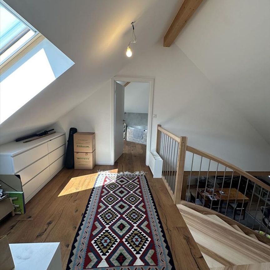 Très joli appartement 5,5 pièces en duplex avec mezzanine très chaleureux complè - Foto 1