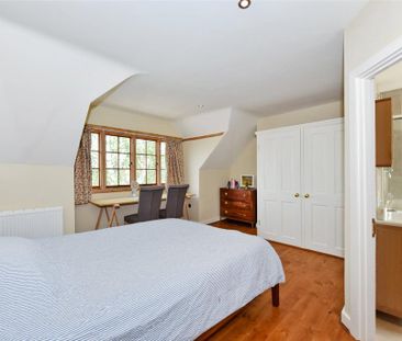 2 bedroom apartment to rent - Photo 4