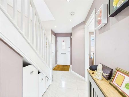 Jade Way, Crawley, West Sussex, RH10 - Photo 4