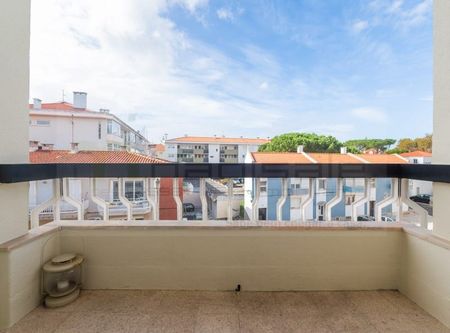 Carcavelos e Parede, Lisbon - Photo 4