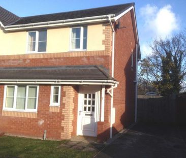 3 bedroom semi-detached house to rent - Photo 1
