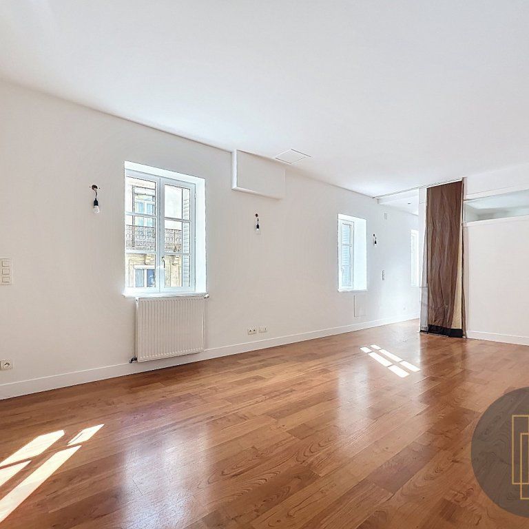 Location Appartement 3 pièces 88m² VILLEFRANCHE SUR SAONE 69400 - Photo 1