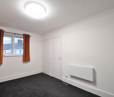 2 bedroom house to rent - Photo 1