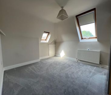 Queens Road, Weybridge, Surrey, KT13 - Photo 2