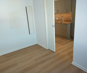 Lys 2-værelses lejlighed med altan i Aalborg - Photo 5