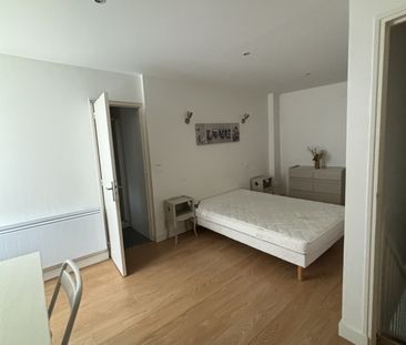 Location Appartement 2 pièces 39m² POITIERS 86000 - Photo 4
