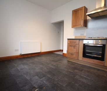 2 bedroom cottage to rent - Photo 3