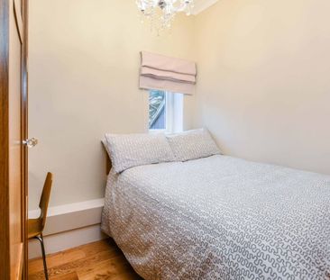 2 Bed Flat, Wetherby Road, LS8 - Photo 1