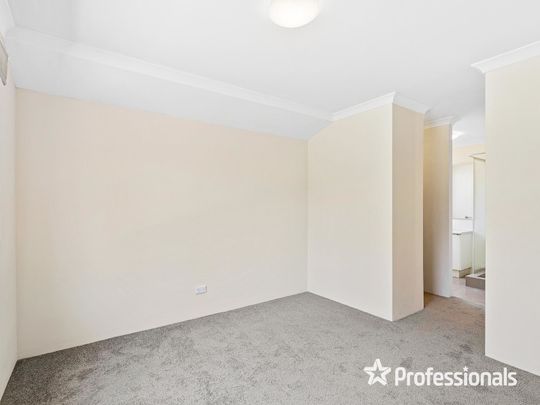 23 Cornwall Lane, Baldivis WA 6171 - Photo 1