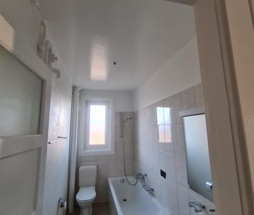 Rue du Commerce 19, appartement 3ème Est - Photo 5