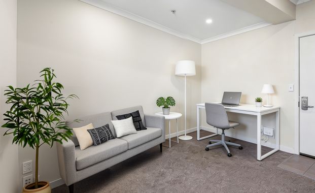 Pukekohe, 8/9C Massey Ave - Photo 1