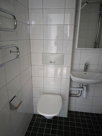 Heljestrandsgatan, Eskilstuna - Photo 3