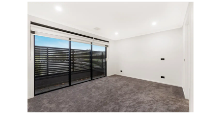 Stylish Double-Storey Home in Prime Blackburn Location - Photo 5