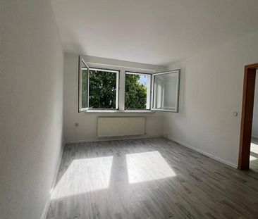 Sofort bezugsfertige 2-Raumwohnung wartet auf Dich! - Foto 1
