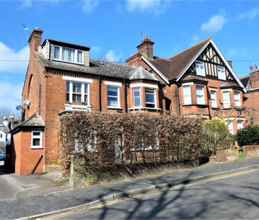 1 bedroom ground floor flat to rent - Photo 2