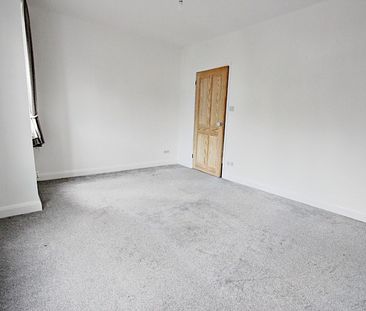 Abbey Grove, Abbey Wood, London, SE2 9EU - Photo 1