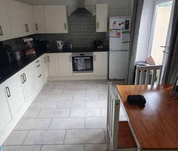 167 Richmond Road, Roath, Cardiff, CF24 3BT - Photo 2