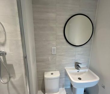 3 bedroom ground floor maisonette to rent - Photo 4