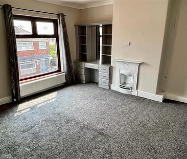 2 Bedroom End of Terrace House For Rent in West Street, Manchester - Photo 4