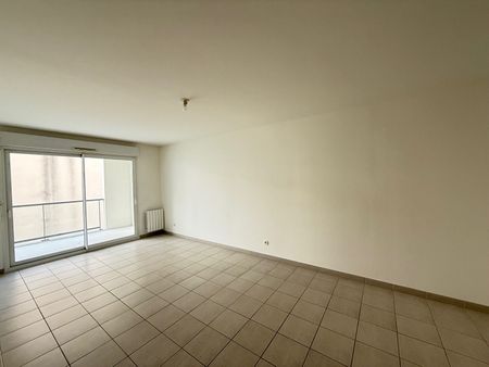 Location appartement 3 pièces, 69.78m², La Roche-sur-Yon - Photo 3