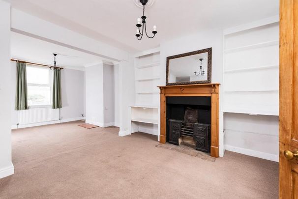 2 bedroom terraced house to rent - Photo 1