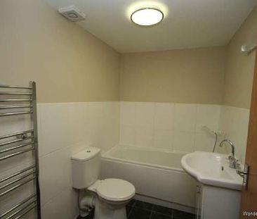 4 bedroom property to rent in Warrington - Photo 1