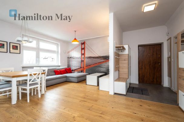 Stare Dębniki, widok na Wawel, 2 miejsca postojowe - Zdjęcie 1