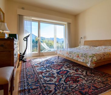 ANCIENT CHARM AND MODERN COMFORT: ELEGANT 4.5-ROOM APARTMENT WITH L... - Photo 5