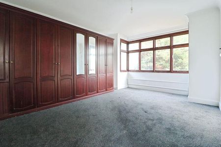 3 bedroom detached house to rent - Photo 5