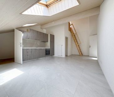 Joli appartement en duplex de 2,5 pièces, rénové - Photo 4