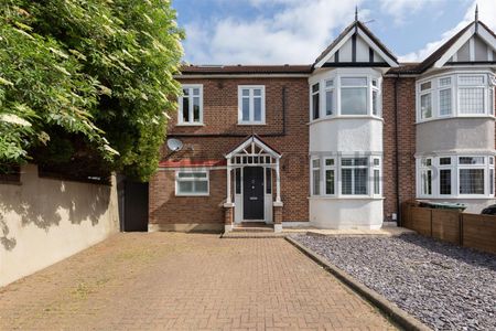 Warboys Crescent , E4 9HR - Photo 4