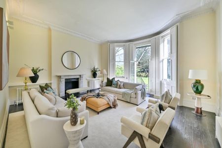 3 bedroom flat to rent - Photo 3