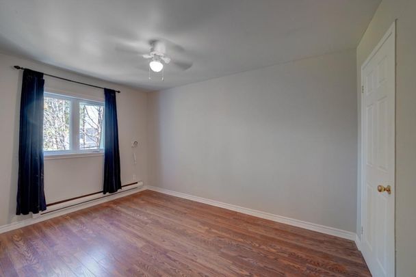 Maison à étages à louer - Montréal (Rivière-des-Prairies/Pointe-aux-Trembles) (Pointe-aux-Trembles) Maison à étages à louer - Montréal (Rivière-des-Prairies/Pointe-aux-Trembles) (Pointe-aux-Trembles) - Photo 1