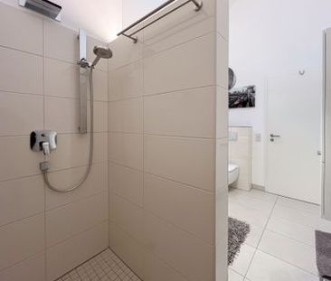 Komfortable seniorenfreundliche Dachgeschosswohnung mit Aufzug und ... - Photo 5