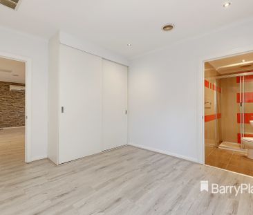 Stylish & Spacious Family Living - Photo 6
