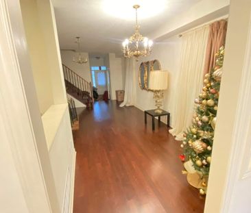 For Lease - 3365 Stoney Crescent, Mississauga, Ontario - Photo 1