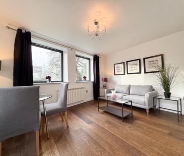 Montpellier, Cheltenham GL50 1AF - Photo 2