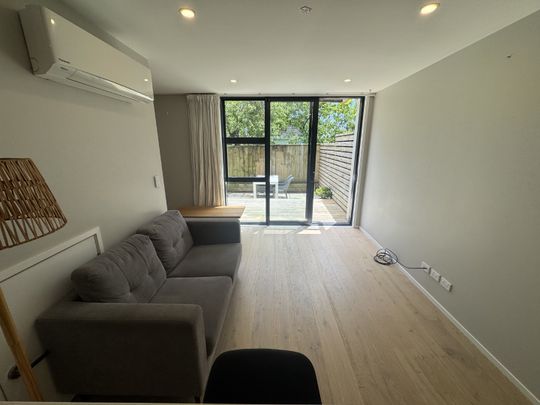 28 Koro Lane, Mangere Bridge - Photo 1