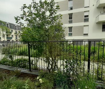 location Appartement T1 DE 28.05m² À NOISY LE GRAND - Photo 6