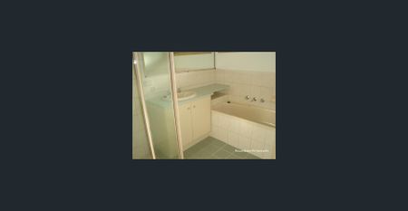 CLOSE TO CENTRAL SQUARE - Photo 4