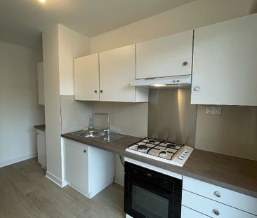 Location Appartement 2 pièces 49m² - Photo 3