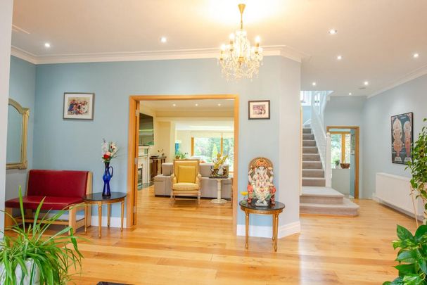 5 bedroom detached house to rent - Photo 1