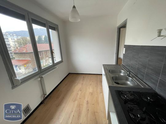 Location Appartement 1 pièce 29m² ST MARTIN D HERES 38400 - Photo 1