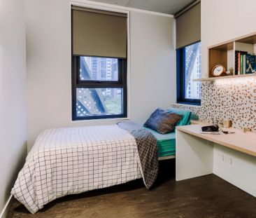 Standard Room in 5-Bed Apartment - Photo 3