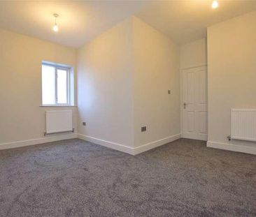 High Street, Tewkesbury, Gloucestershire, GL20 - Photo 6