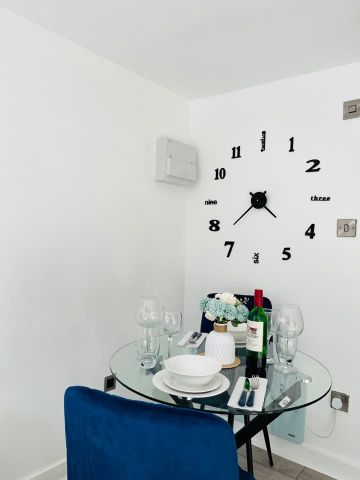 Studio Flat, London, E13 - Photo 4