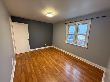 For Lease - 248 Toronto Avenue, Oshawa, Ontario - Photo 4