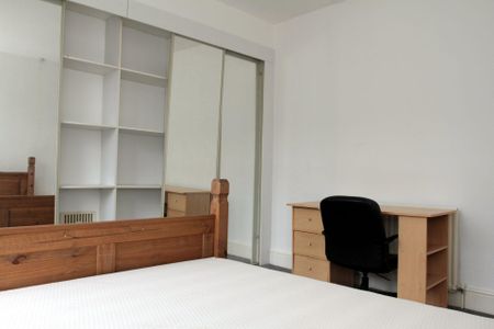 Warren Street (2 bed) - Photo 2