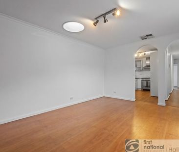Great 2 Bedroom Unit In Good Location - Photo 1